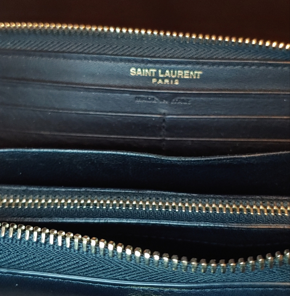 Saint Laurent Black Wallet with Gold Logo - Picture 3 of 9